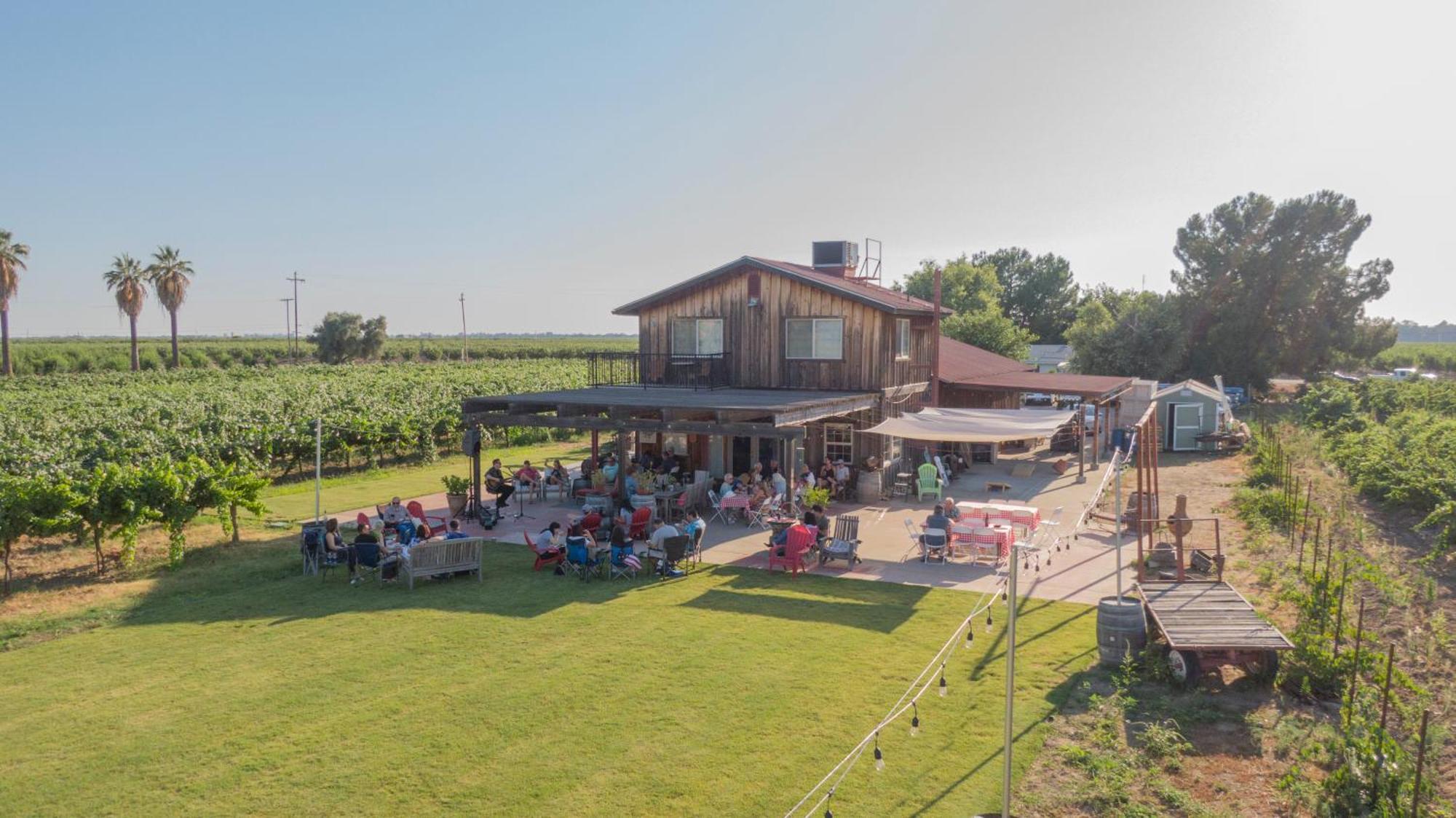 Sequoia View Vineyard Bed & Breakfast Sanger Ngoại thất bức ảnh
